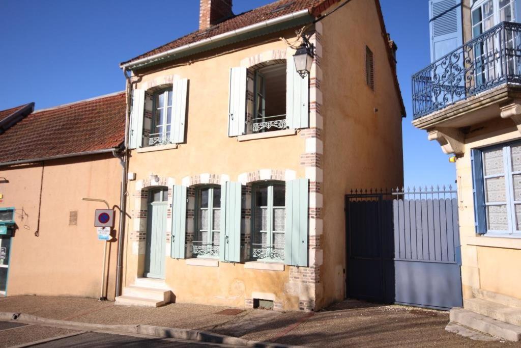 La Maison D'A Cote Saint-Amand-en-Puisaye Екстериор снимка