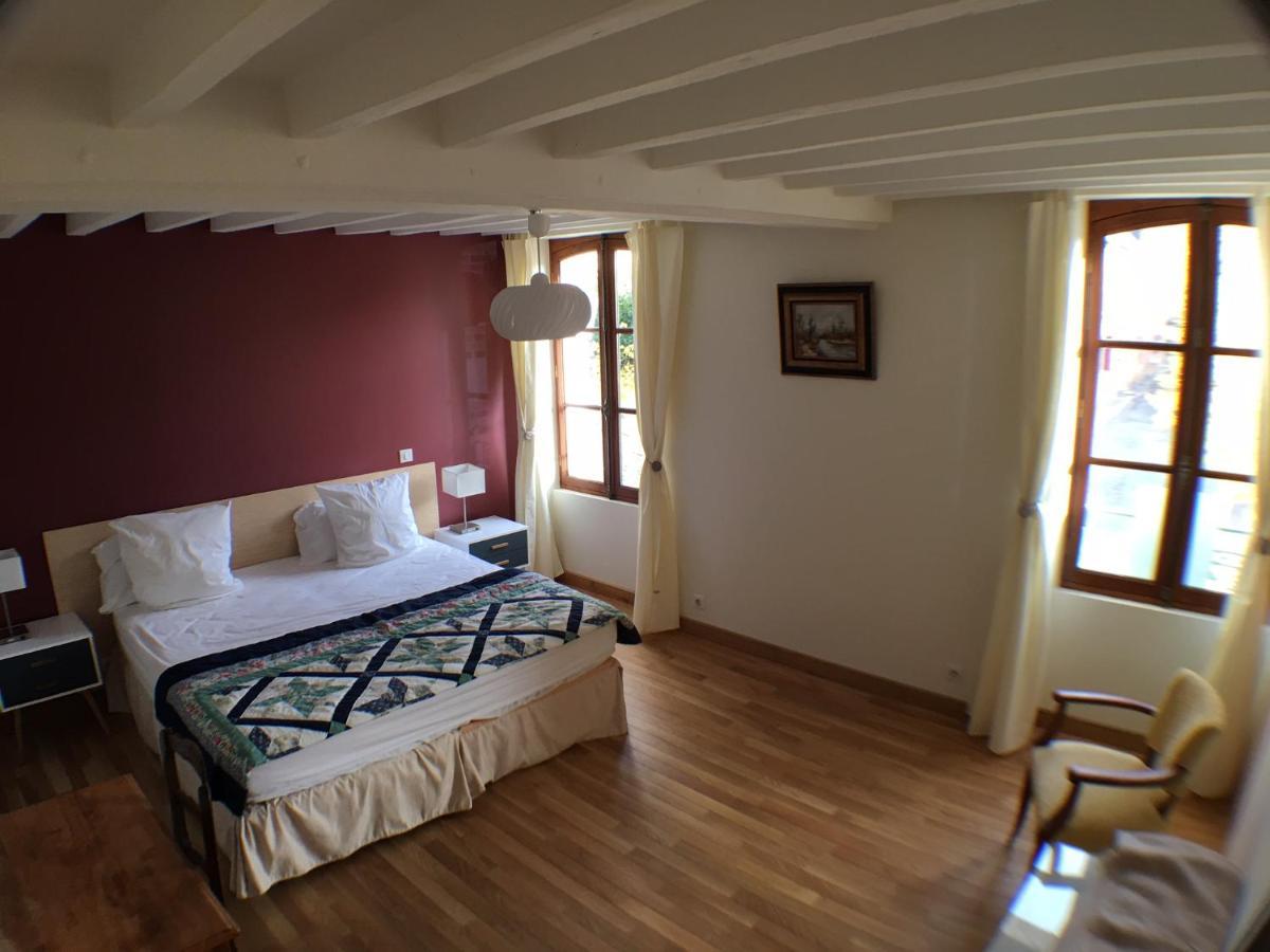 La Maison D'A Cote Saint-Amand-en-Puisaye Екстериор снимка